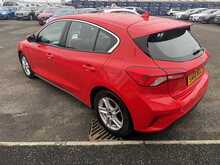 Ford Focus 1.0T EcoBoost Zetec Hatchback 5dr Petrol Manual Euro 6 (s/s) (125 ps) 