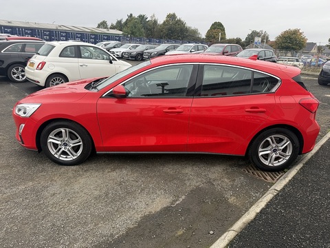 1.0T EcoBoost Zetec Hatchback 5dr Petrol Manual Euro 6 (s/s) (125 ps)