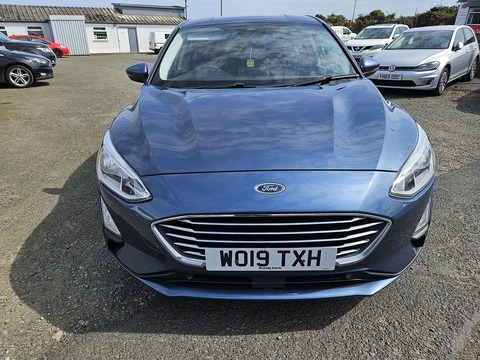 1.0T EcoBoost Titanium Hatchback 5dr Petrol Manual Euro 6 (s/s) (125 ps)