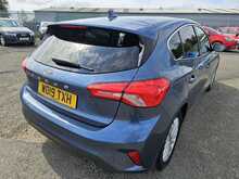 Ford Focus 1.0T EcoBoost Titanium Hatchback 5dr Petrol Manual Euro 6 (s/s) (125 ps) 
