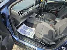 Ford Focus 1.0T EcoBoost Titanium Hatchback 5dr Petrol Manual Euro 6 (s/s) (125 ps) 