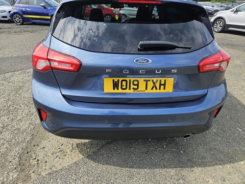 1.0T EcoBoost Titanium Hatchback 5dr Petrol Manual Euro 6 (s/s) (125 ps)