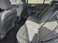 Ford Focus 1.0T EcoBoost Titanium Hatchback 5dr Petrol Manual Euro 6 (s/s) (125 ps) 