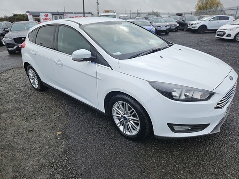 1.5 TDCi Zetec Edition Hatchback 5dr Diesel Manual Euro 6 (s/s) (120 ps)