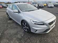 Volvo V40 2.0 T2 R-Design Hatchback 5dr Petrol Manual Euro 6 (s/s) (122 ps) 