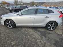 Volvo V40 2.0 T2 R-Design Hatchback 5dr Petrol Manual Euro 6 (s/s) (122 ps) 