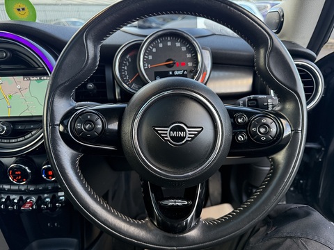 2.0 Cooper S Exclusive Hatchback 3dr Petrol Manual Euro 6 (s/s) (192 ps)