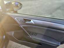 Volkswagen Golf TSI EVO SE Nav 