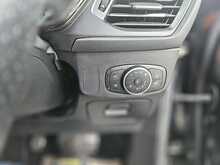 Ford Focus T EcoBoost ST-Line 