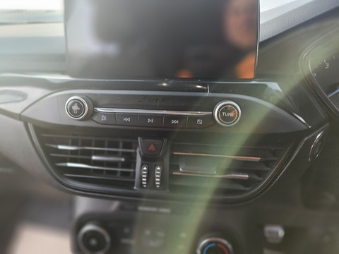 1.0T EcoBoost ST-Line Hatchback 5dr Petrol Manual Euro 6 (s/s) (125 ps)