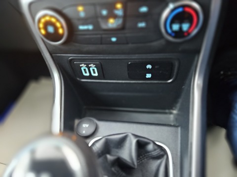 1.0T EcoBoost GPF Zetec SUV 5dr Petrol Manual Euro 6 (s/s) (100 ps)