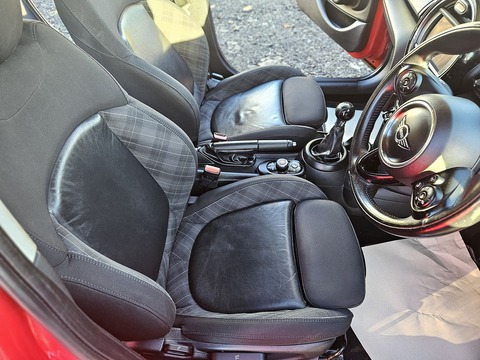 1.5 Cooper Hatchback 5dr Petrol Manual Euro 6 (s/s) (136 ps)
