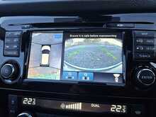 Nissan Qashqai 1.6 dCi Tekna SUV 5dr Diesel Manual Euro 6 (s/s) (130 ps) 