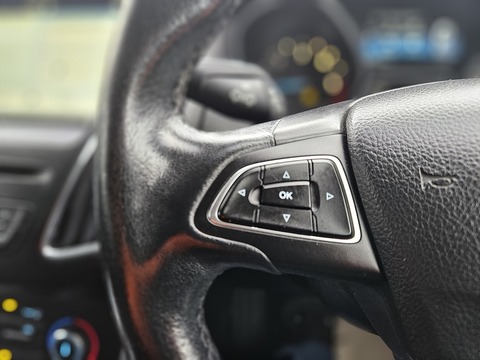 1.5 TDCi Zetec Estate 5dr Diesel Manual Euro 6 (s/s) (120 ps)