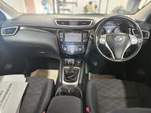 Nissan Qashqai 1.5 dCi Acenta Premium SUV 5dr Diesel Manual 2WD Euro 5 (s/s) (110 ps) 
