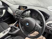 BMW 1 Series 1.5 118i SE Hatchback 5dr Petrol Manual Euro 6 (s/s) (136 ps) 