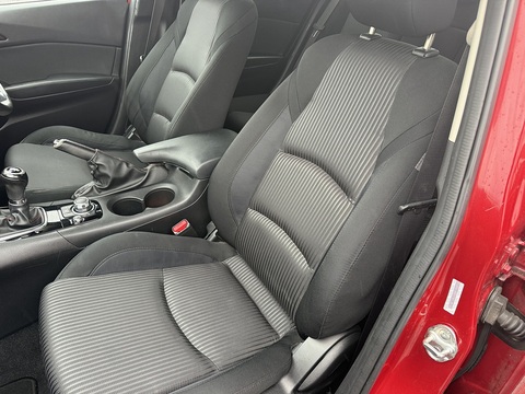 2.0 SKYACTIV-G Sport Nav Fastback 4dr Petrol Manual Euro 6 (s/s) (121 ps)