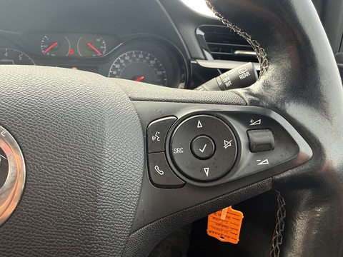 1.2 SE Hatchback 5dr Petrol Manual Euro 6 (75 ps)