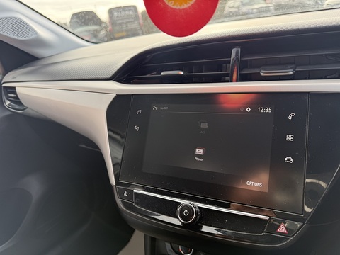 1.2 SE Hatchback 5dr Petrol Manual Euro 6 (75 ps)