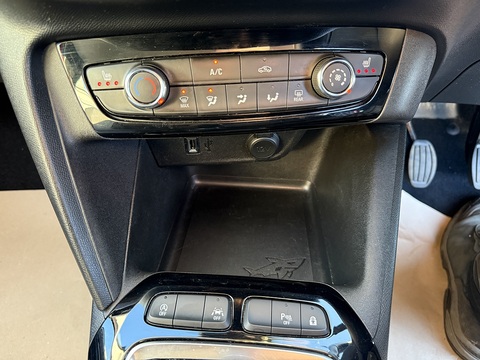 1.2 SE Premium Hatchback 5dr Petrol Manual Euro 6 (75 ps)