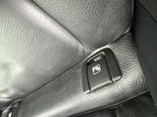 Volvo V90 2.0 T4 GPF Momentum Estate 5dr Petrol Auto Euro 6 (s/s) (190 ps) 