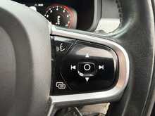 Volvo V90 2.0 T4 GPF Momentum Estate 5dr Petrol Auto Euro 6 (s/s) (190 ps) 