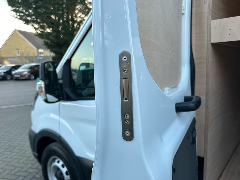 Ford Transit 350 EcoBlue Leader - N91