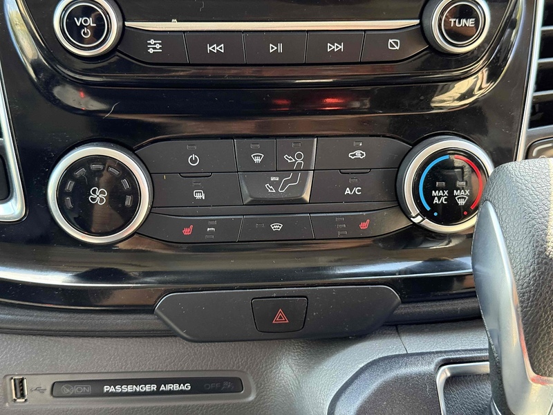 Ford Transit Custom 340 EcoBoost Limited - U1785