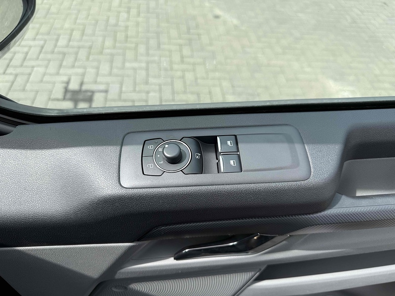 Ford Transit Custom 320 EcoBlue Limited - U1820