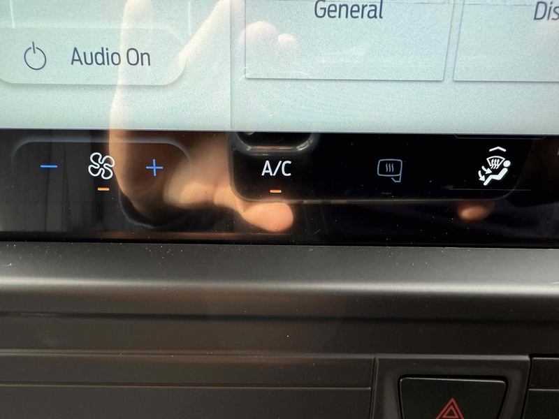 Ford Transit Custom 320 EcoBlue Limited - U1820