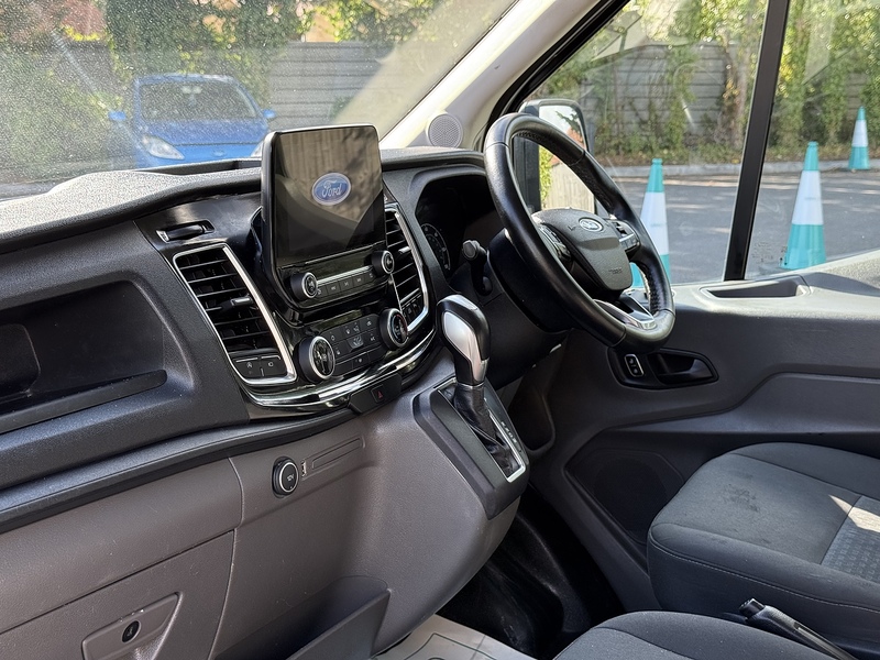Ford Transit 310 EcoBlue Limited - U1855