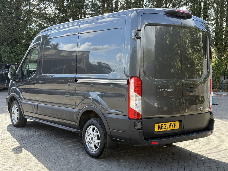 Ford Transit 310 EcoBlue Limited - U1855