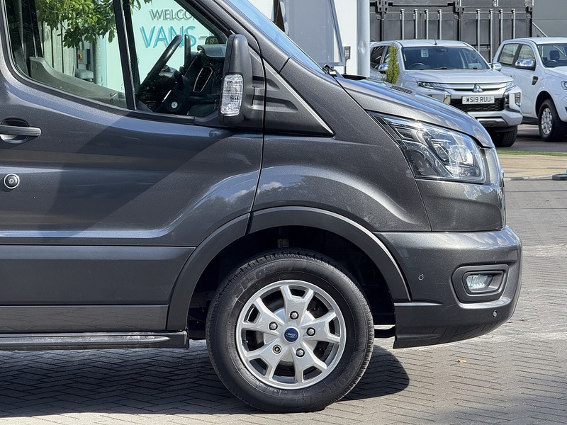 Ford Transit 310 EcoBlue Limited - U1855