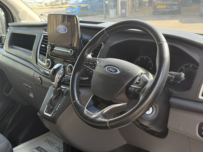 Ford Transit 310 EcoBlue Limited - U1855