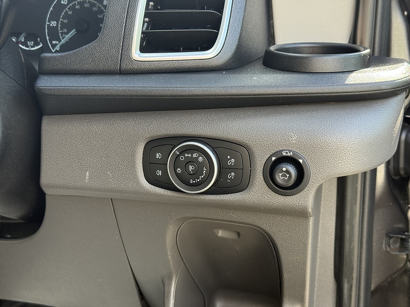 Ford Transit 310 EcoBlue Limited - U1855