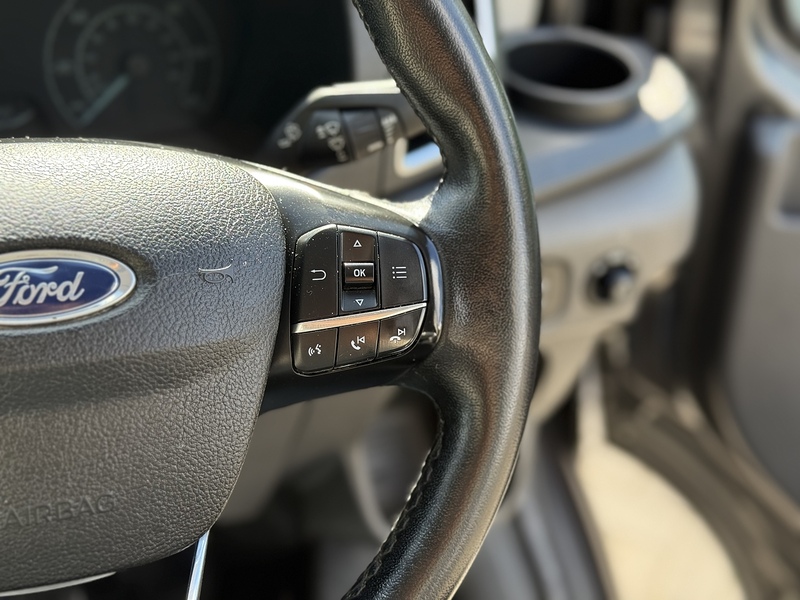 Ford Transit 310 EcoBlue Limited - U1855