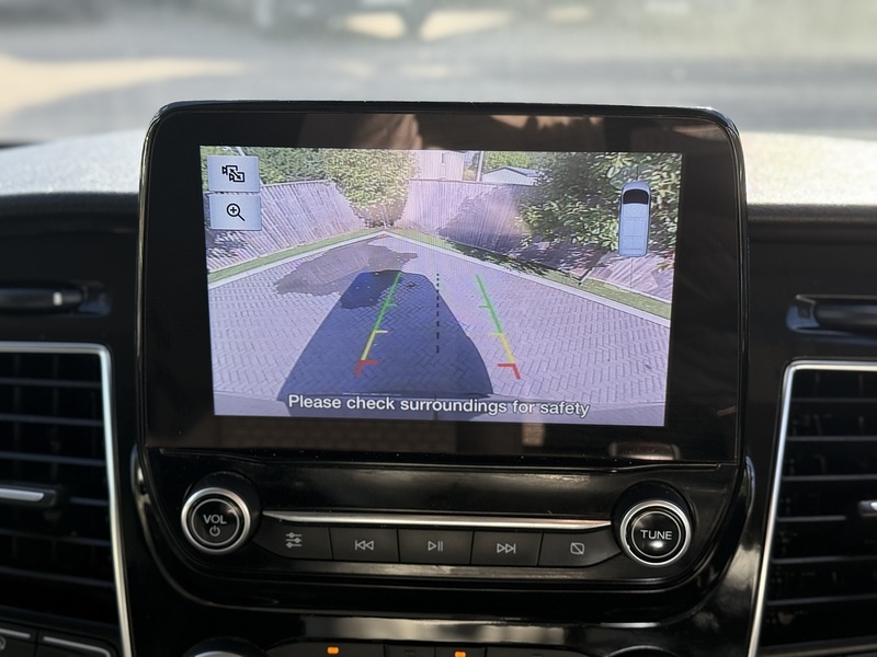 Ford Transit 310 EcoBlue Limited - U1855