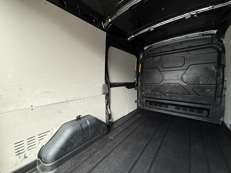 Ford Transit 310 EcoBlue Limited - U1855