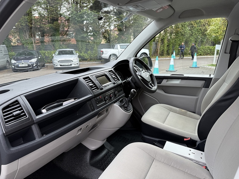 Volkswagen Transporter TDI T32 BlueMotion Tech Startline - U1867