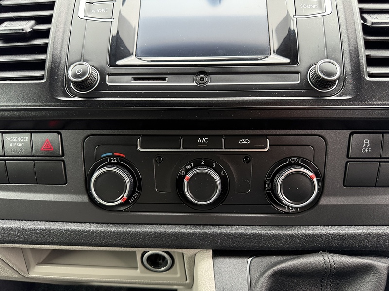 Volkswagen Transporter TDI T32 BlueMotion Tech Startline - U1867