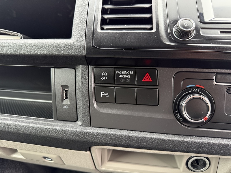 Volkswagen Transporter TDI T32 BlueMotion Tech Startline - U1867