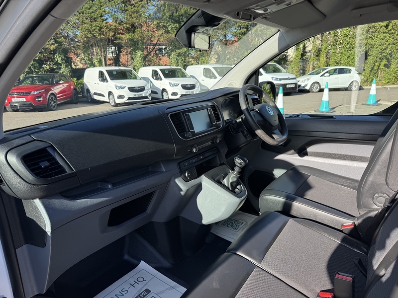 Vauxhall Vivaro Turbo D 2700 Sportive - U1869