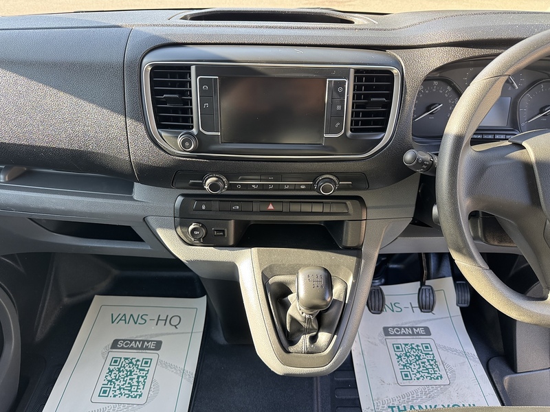 Vauxhall Vivaro Turbo D 2700 Sportive - U1869