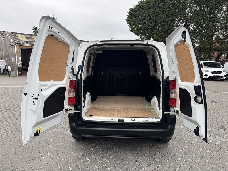 Peugeot Partner BlueHDi 1000 Professional - U1944