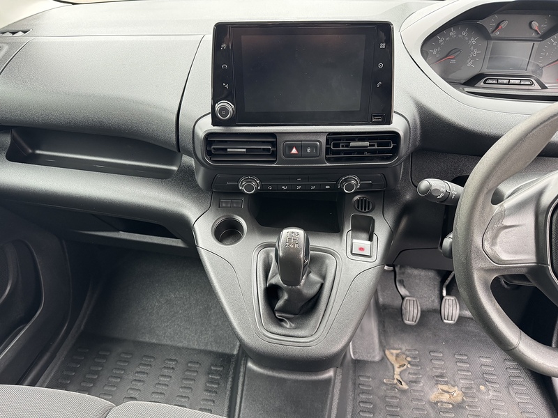 Peugeot Partner BlueHDi 1000 Professional - U1944