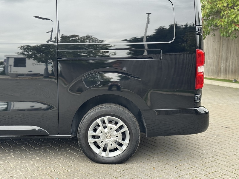 Vauxhall Vivaro Turbo D 3100 Sportive - U1947