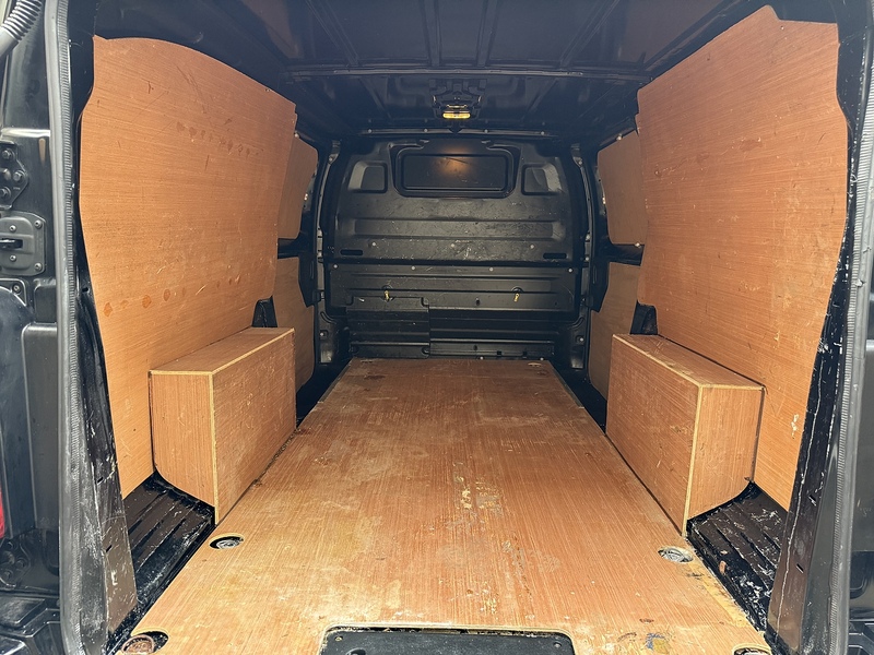 Vauxhall Vivaro Turbo D 3100 Sportive - U1947