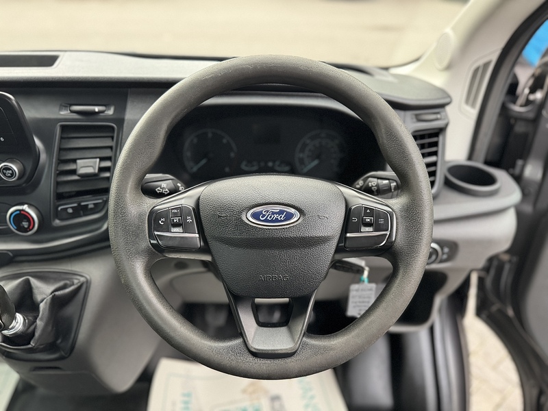 Ford Transit 350 EcoBlue Leader - U1951