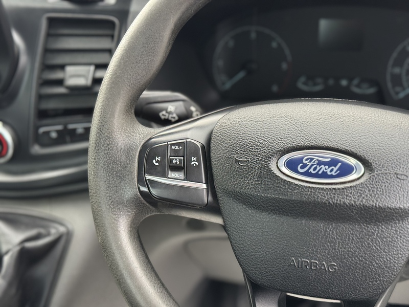 Ford Transit 350 EcoBlue Leader - U1951