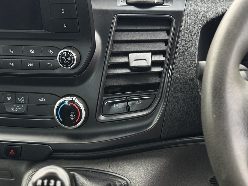 Ford Transit 350 EcoBlue Leader - U1951